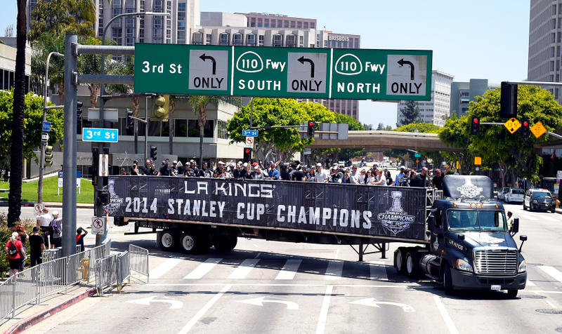 Illustration for article titled LA Kings Paraded The Stanley Cup Around With A Badass Armored Motorcade